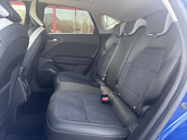 Renault Captur image 2