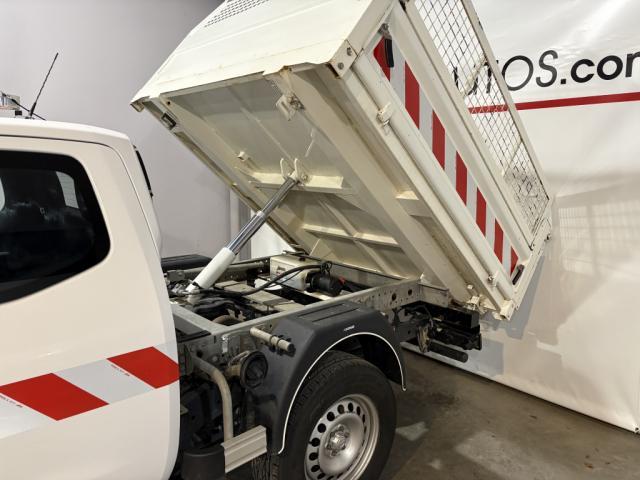 Nissan Navara image 5