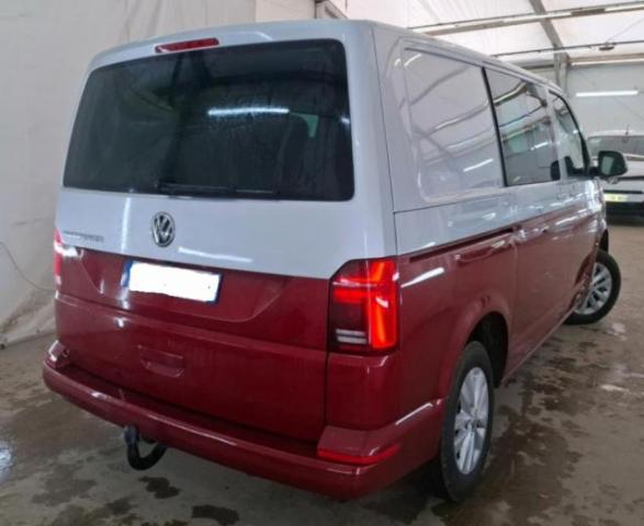 Volkswagen Transporter image 4