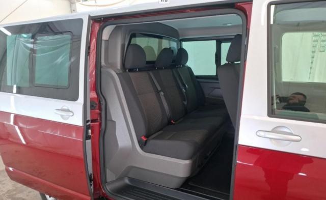 Volkswagen Transporter image 7