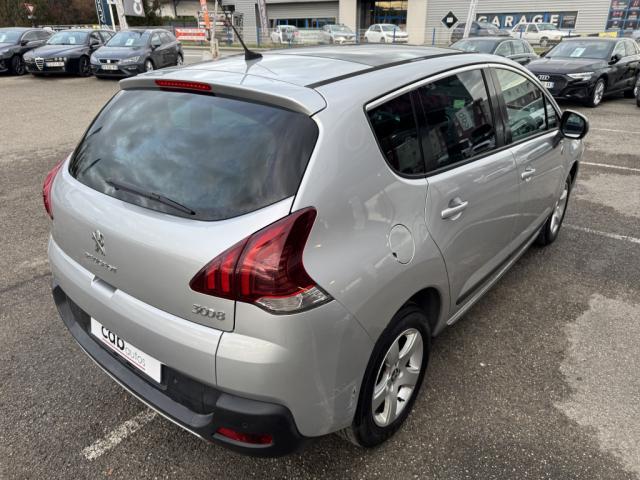 Peugeot 3008 image 3