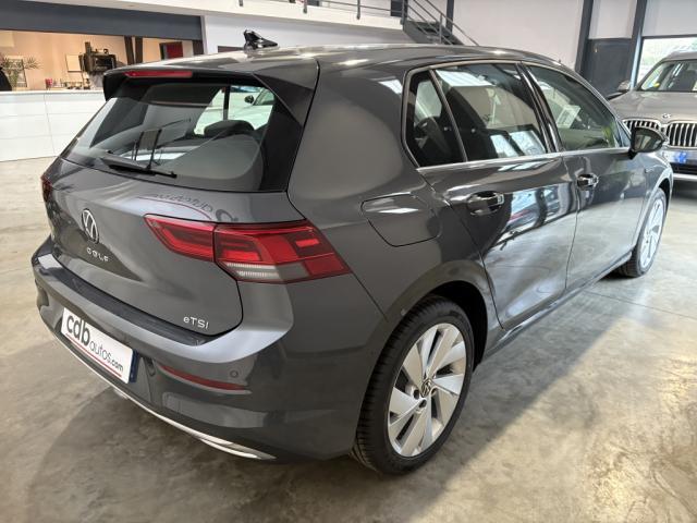 Volkswagen Golf image 4