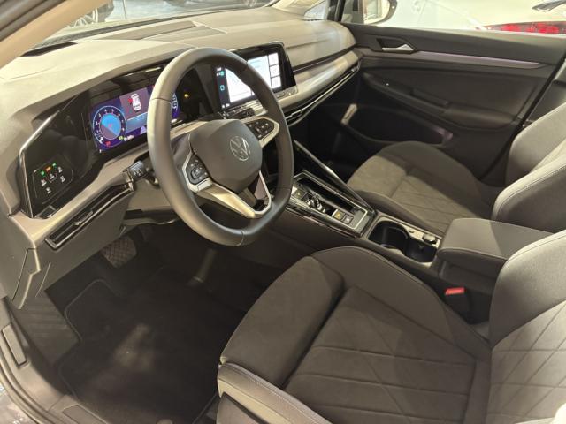 Volkswagen Golf image 1