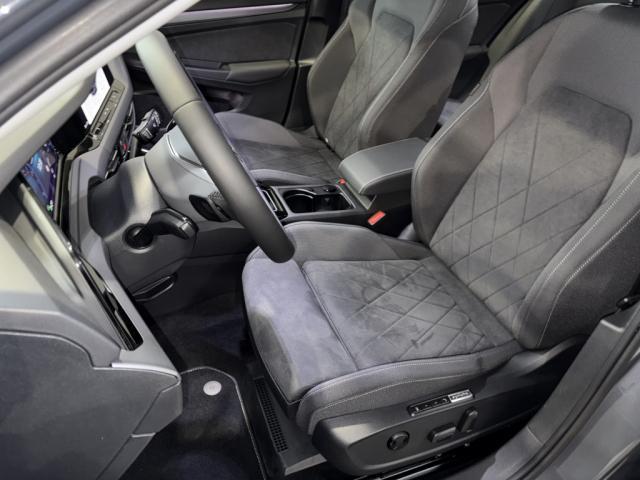 Volkswagen Golf image 7