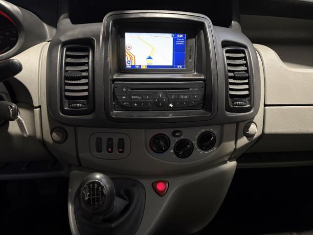 Renault Trafic image 3