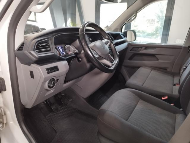 Volkswagen Transporter image 3