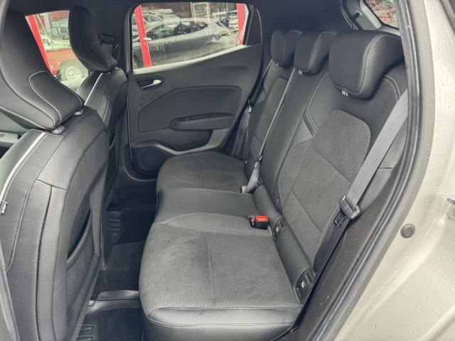 Renault Clio image 1