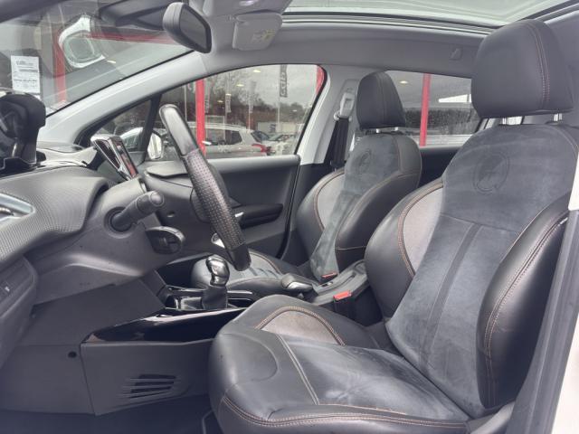 Peugeot 2008 image 4