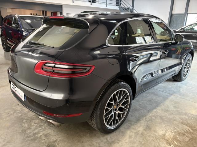 Porsche Macan image 3
