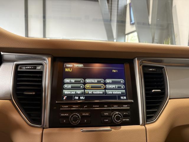 Porsche Macan image 8