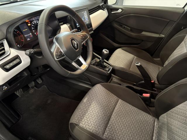 Renault Clio image 7