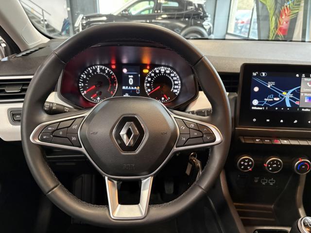 Renault Clio image 2