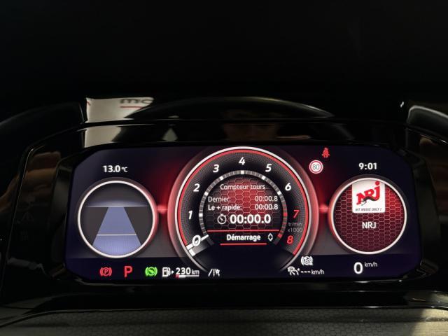 Volkswagen Golf image 9