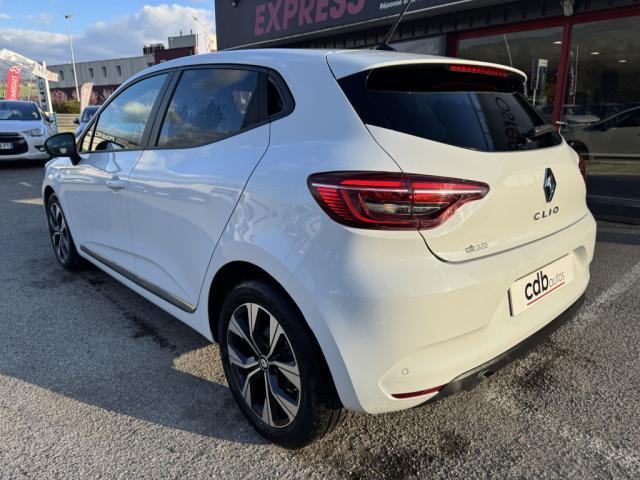 Renault Clio image 8