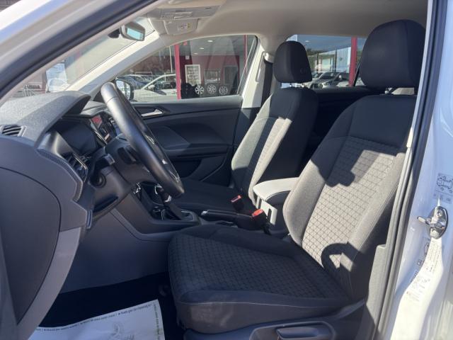Volkswagen T-Cross image 3
