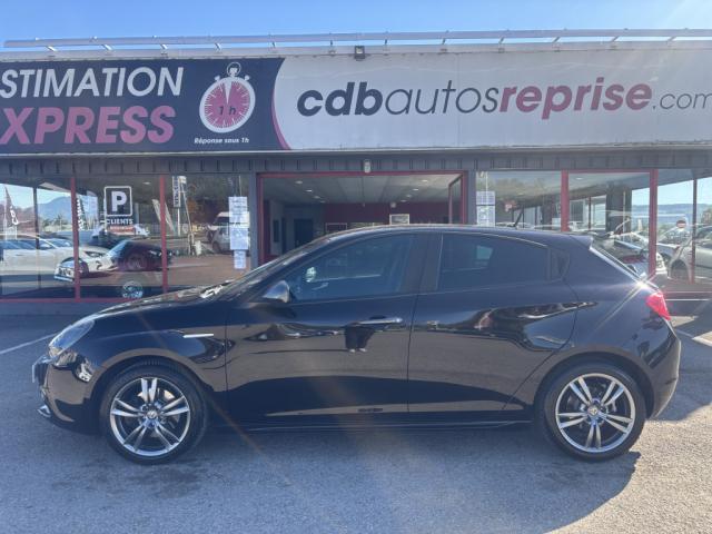 Alfa Romeo Giulietta image 9