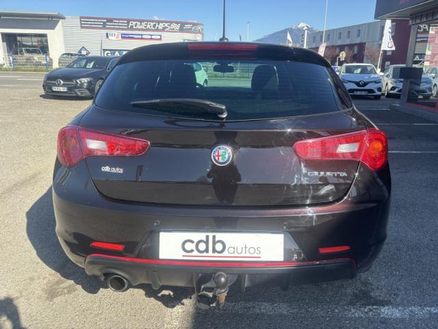 Alfa Romeo Giulietta image 8