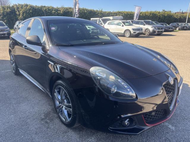 Alfa Romeo Giulietta image 6