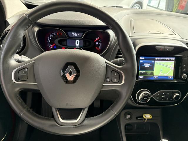 Renault Captur image 1