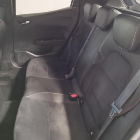 Renault Clio image 8