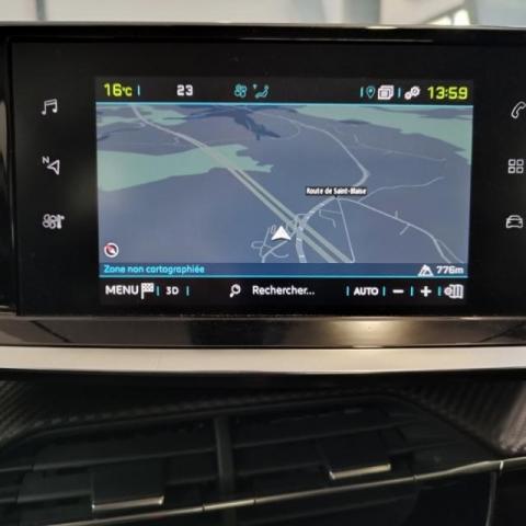 Peugeot 208 image 2