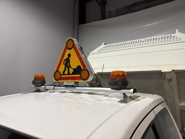 Nissan Navara image 6