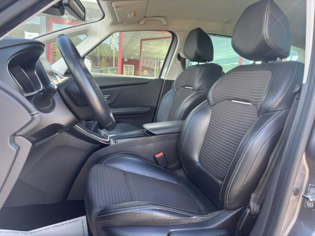 Renault Scénic image 4