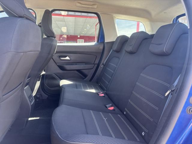 Dacia Duster image 9