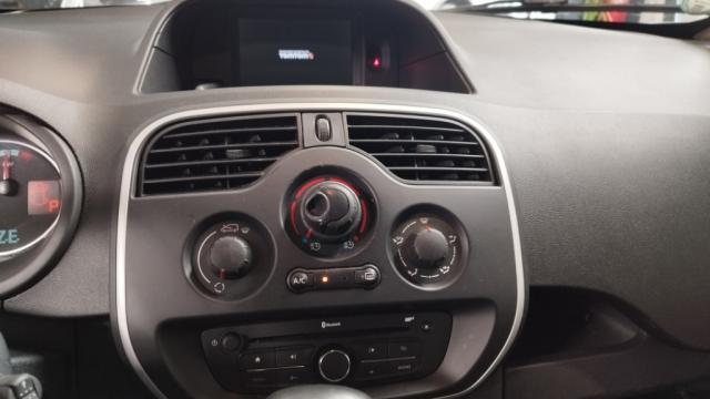 Renault Kangoo image 8
