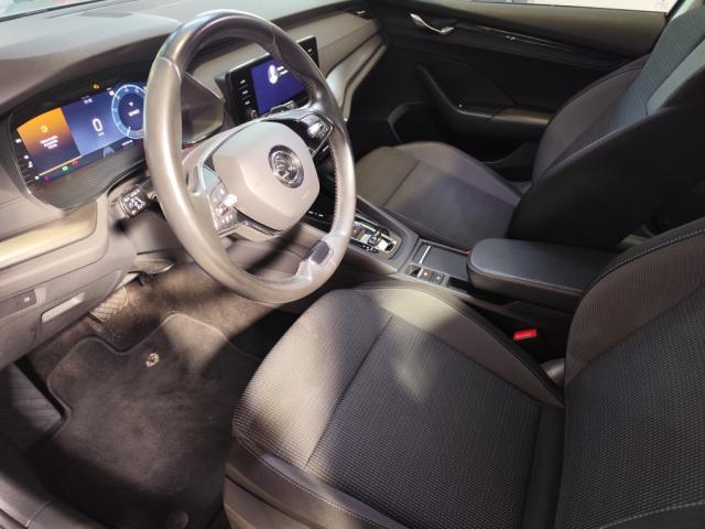 Skoda Octavia image 4