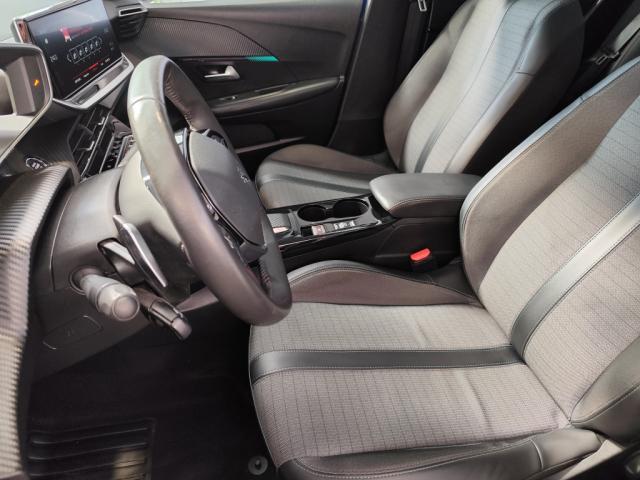 Peugeot 208 image 4