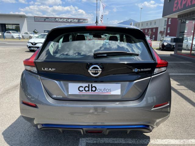 Nissan Leaf image 3