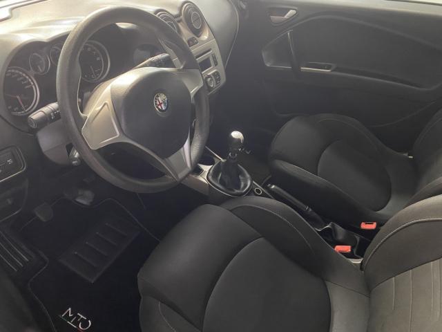 Alfa Romeo Mito image 7