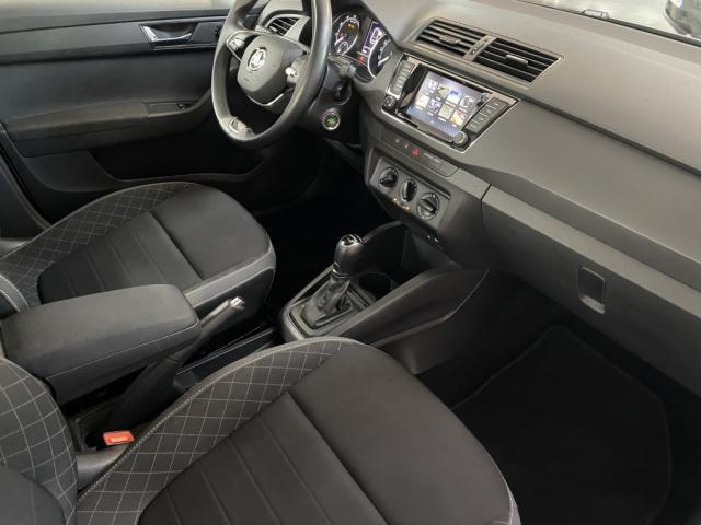 Skoda Fabia image 9