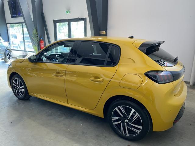 Peugeot 208 image 3