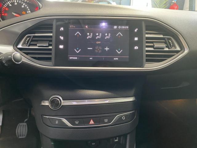 Peugeot 308 image 6