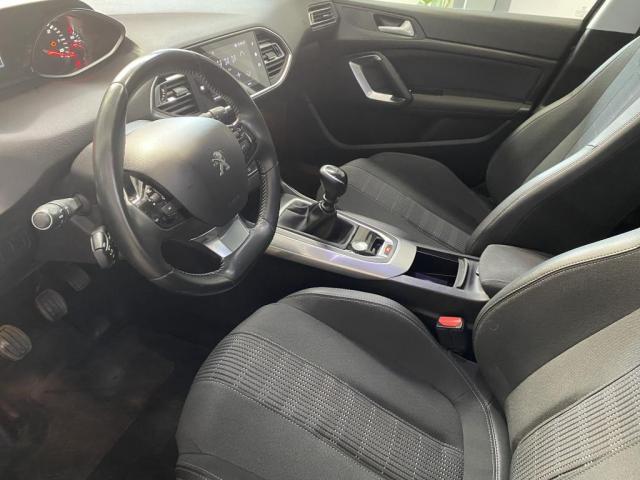 Peugeot 308 image 4