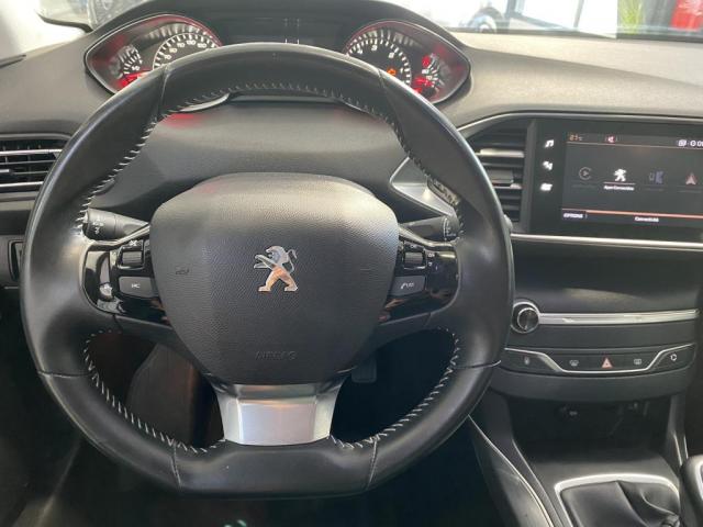 Peugeot 308 image 9