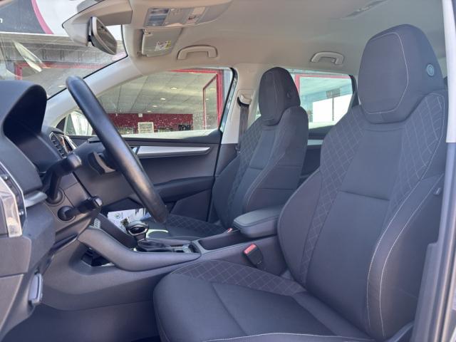 Skoda Karoq image 2