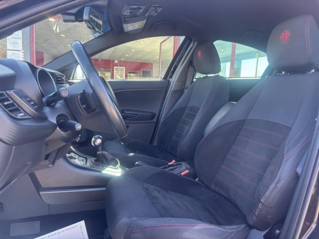 Alfa Romeo Giulietta image 5