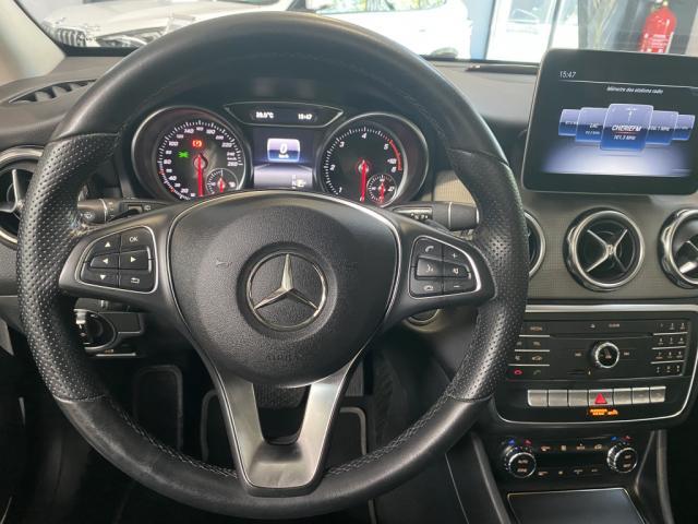 Mercedes Benz Gla image 2