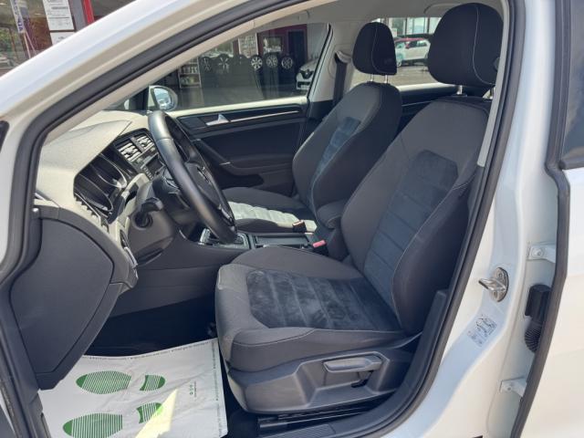 Volkswagen Golf image 5