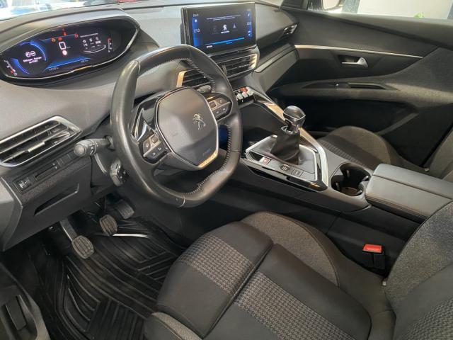 Peugeot 5008 image 3