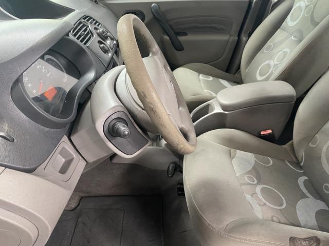 Renault Kangoo image 2