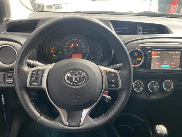 Toyota Yaris image 5