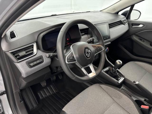 Renault Clio image 1