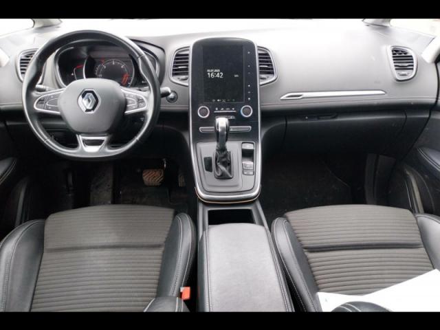 Renault Grand Scénic image 2
