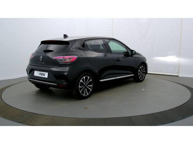 Renault Clio image 2