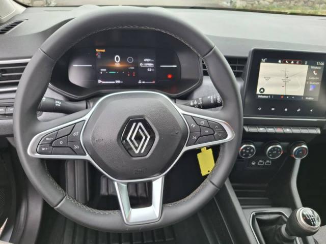 Renault Clio image 8