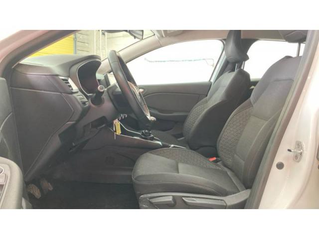 Renault Clio image 6